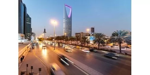 الوطني الاقتصاد السعودي غير النفطي يبقى قوياً رغم ارتفاع الفائدة jpg